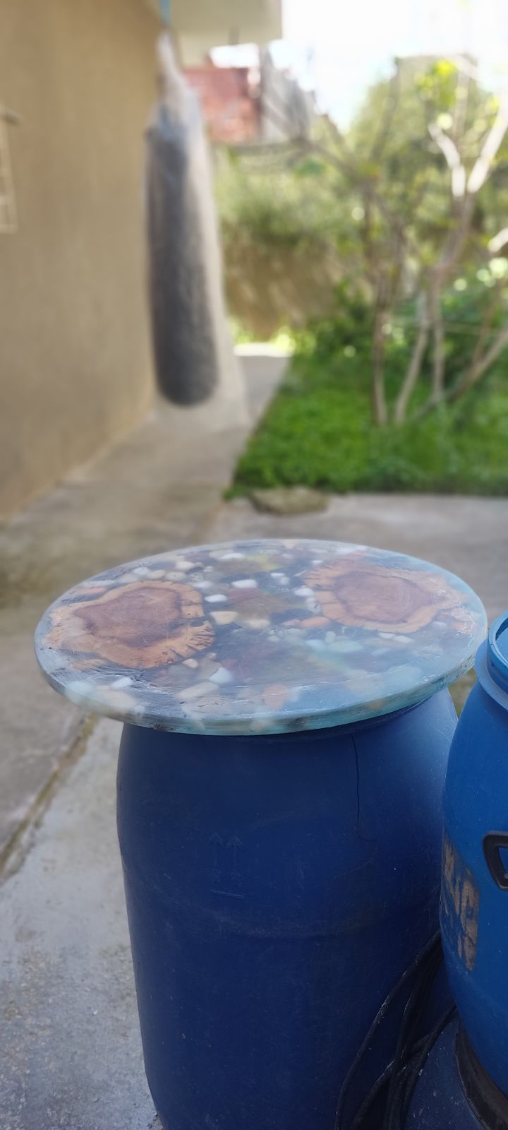 Surface brillante de la table